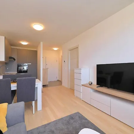 Kostela Apartman Zára